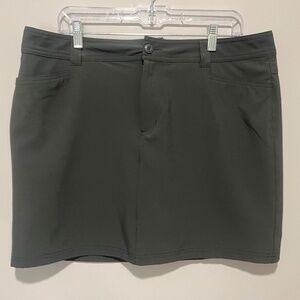 Eddie Bauer Athletic skorts, Gray, Size 12